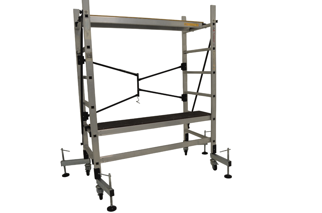 Kurulumu Kolay Katlanabilir Geniş Basamaklı İskele (2 Metre)