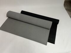 3 Mm Puanlı Gri Lastik Levha (En: 1,40 Metre x Boy: 1 Metre)