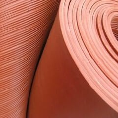 Lastik Levha İnce Tırtırlı Kırmızı 3 mm 1,20 (En: 1,2 Metre Boy: 1 Metre)